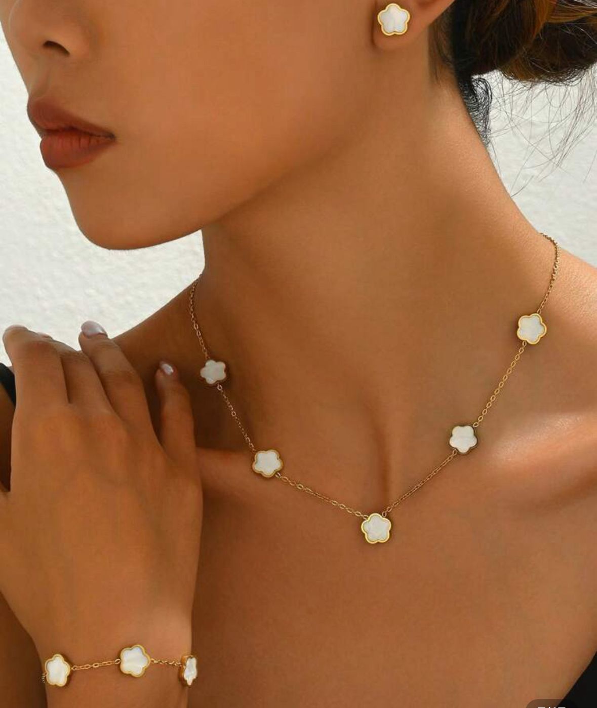 TRIO DE COLLAR VAN CLEEF BLANCO