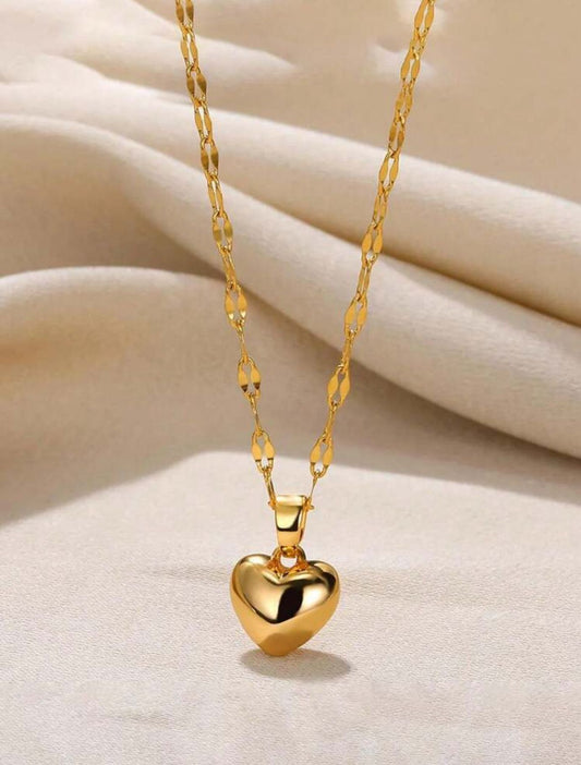 COLLAR CORAZON CON CADENA GRUESA DORADO