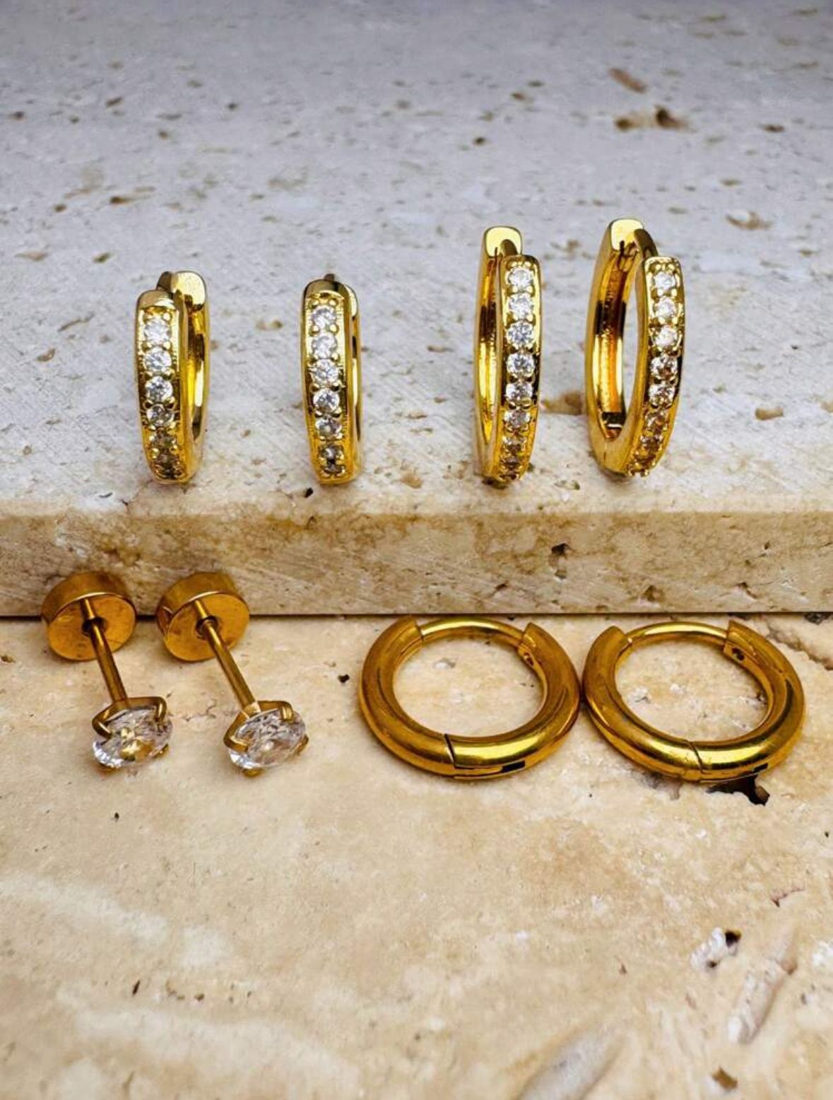 PACK DE ARETES CON PIEDRAS