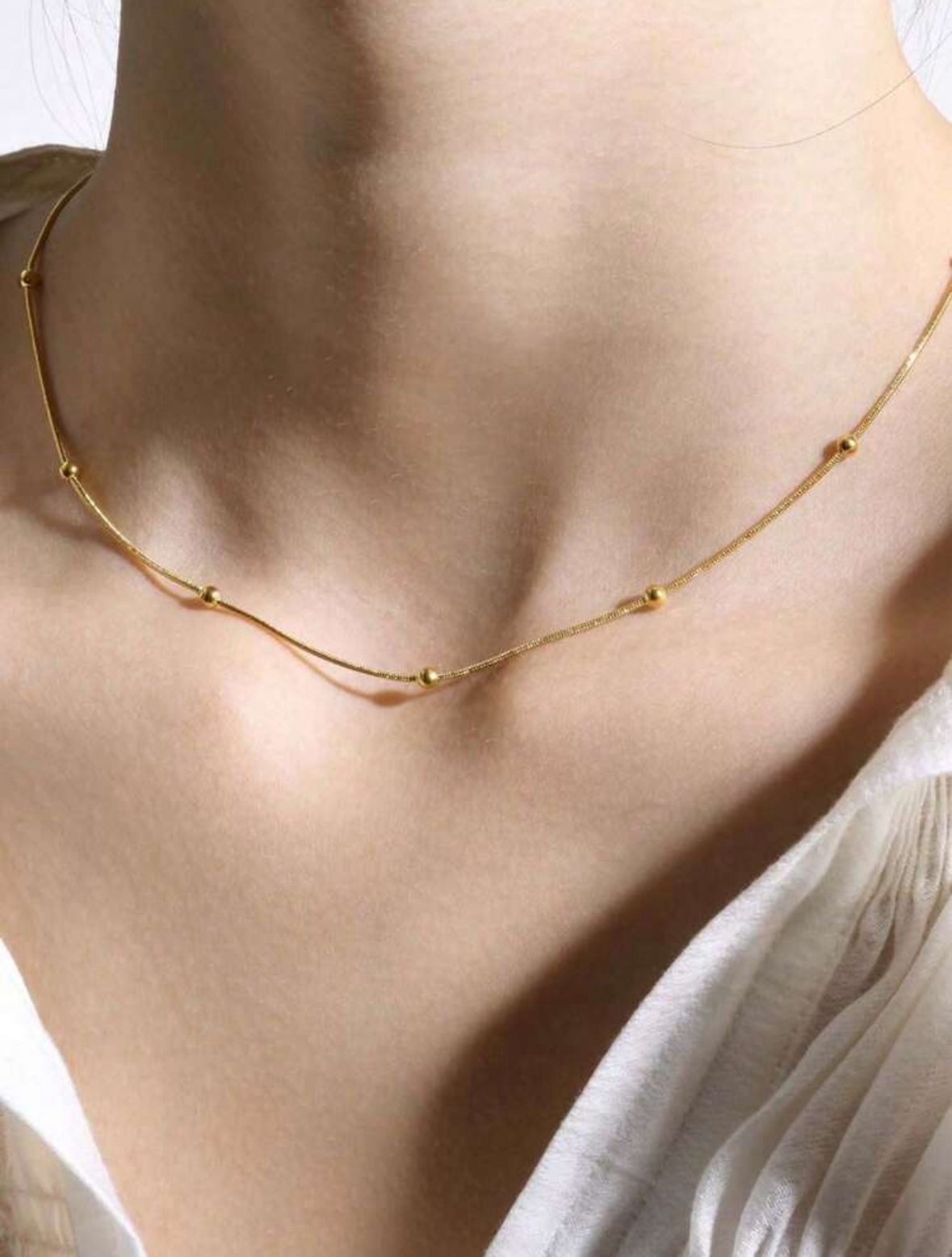 COLLAR MINIMALISTA